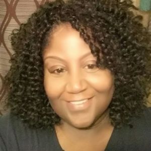 Meet your Posher, Myra